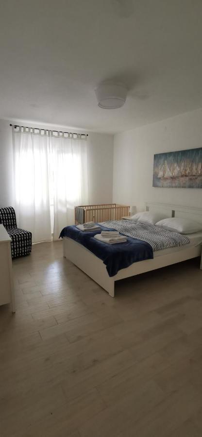 Apartments Katarina Stara Novalja Exterior photo
